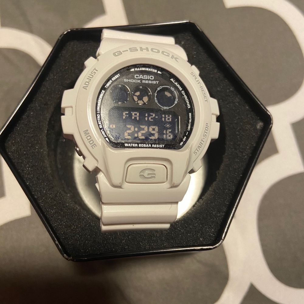 White G-Shock